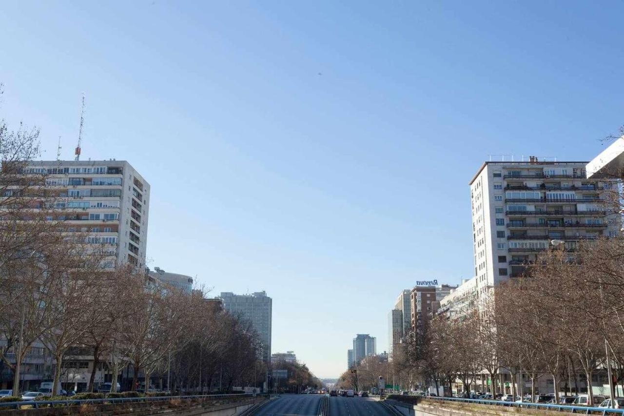 Apartamento Lujo Castellana Chamartin Apartment Madrid Luaran gambar